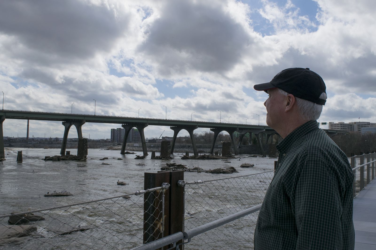 Shep Moon overlooking the James River in Richmond, Virginia. Photograph, Taryn Sudol