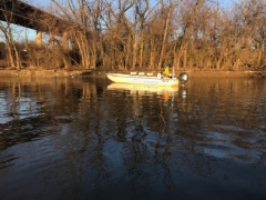 Boat on the Anacostia. Photo credit: Samantha Gleich