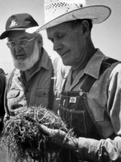 photo of Bernie Fowler (right and songwriter Tom Wisner